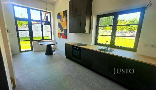 Pronájem kanceláře 85 m²
