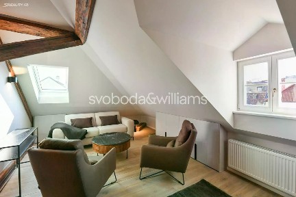 Prodej bytu 6 pokojů a více 266 m²