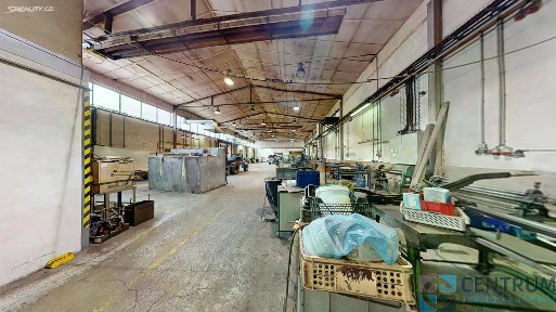 Pronájem výrobní haly, prostoru 611 m²
