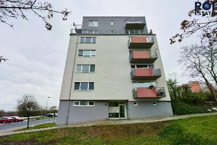 Pronájem bytu 3+kk 80 m²