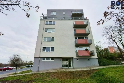 Pronájem bytu 3+kk 80 m²