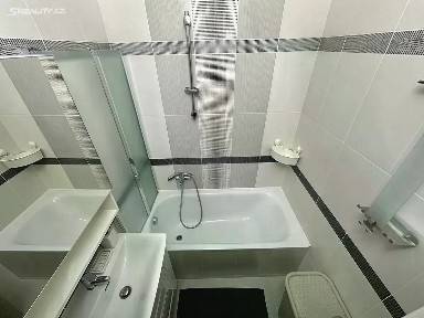 Pronájem bytu 2+1 52 m²