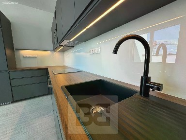 Pronájem bytu 3+kk 90 m²