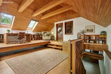 Prodej rodinného domu 278 m², pozemek 1357 m²