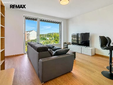 Pronájem bytu 2+kk 52 m²