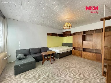 Pronájem bytu 1+kk 28 m²