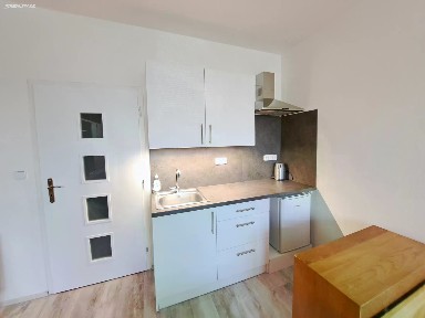 Pronájem bytu 1+kk 27 m²