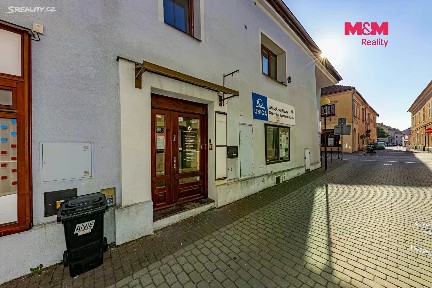Pronájem bytu 1+1 43 m²