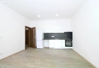 Pronájem bytu 1+kk 30 m²