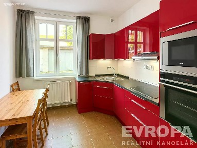 Prodej bytu 2+1 66 m²
