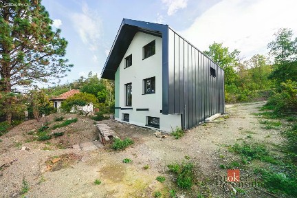 Prodej rodinného domu 172 m², pozemek 351 m²