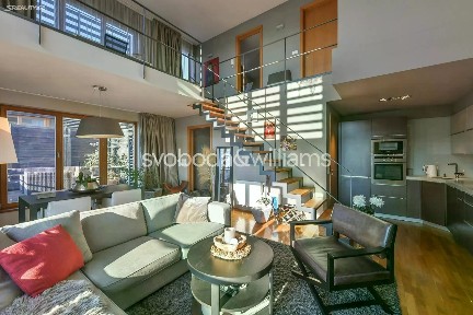 Pronájem bytu 3+kk 98 m²