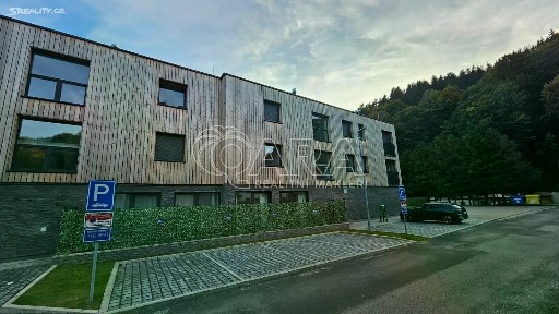 Pronájem bytu 3+kk 72 m²