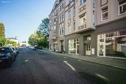 Pronájem bytu 1+kk 38 m²