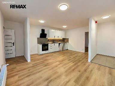 Pronájem bytu 2+kk 40 m²