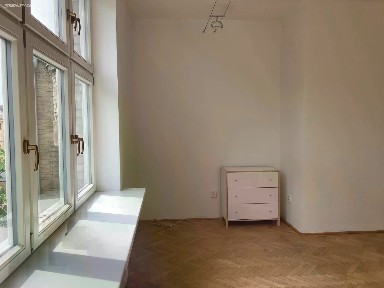 Pronájem bytu 1+1 33 m²