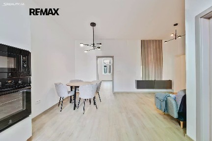 Pronájem bytu 3+kk 79 m²