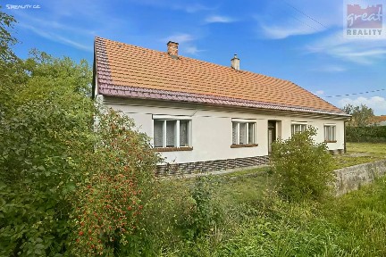 Prodej rodinného domu 266 m², pozemek 1195 m²