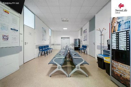 Prodej komerční nemovitosti 1325 m²