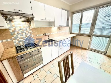 Pronájem bytu 2+kk 65 m²