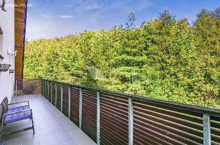 Pronájem bytu 3+kk 98 m²