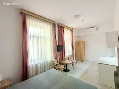 Pronájem bytu 1+kk 26 m²