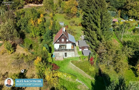 Prodej rodinného domu 74 m², pozemek 1636 m²