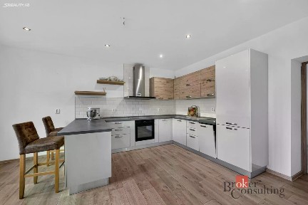 Prodej rodinného domu 169 m², pozemek 200 m²