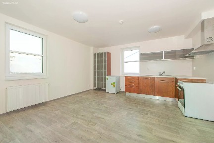 Pronájem bytu 2+kk 44 m²