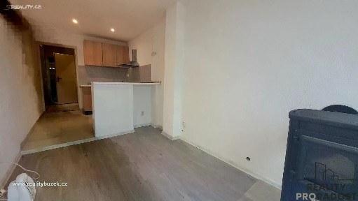 Pronájem bytu 1+kk 20 m²