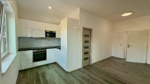 Pronájem bytu 2+kk 50 m²