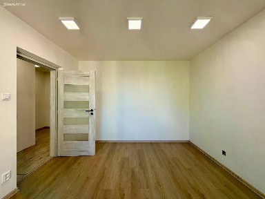 Pronájem bytu 2+1 58 m²