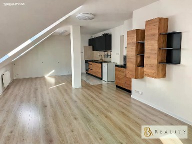 Pronájem bytu 3+kk 68 m²