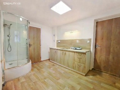 Pronájem bytu 1+1 32 m²