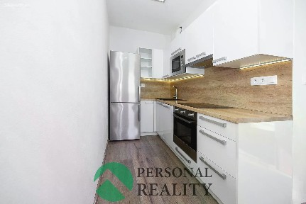 Pronájem bytu 1+kk 32 m²
