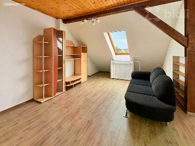 Pronájem bytu 1+kk 44 m²