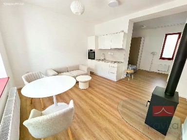 Pronájem bytu 2+kk 35 m²