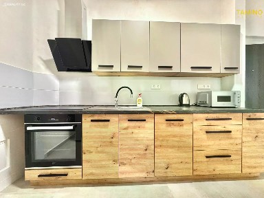 Pronájem bytu 2+1 63 m²