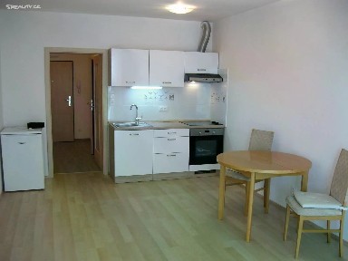 Pronájem bytu 1+kk 35 m²