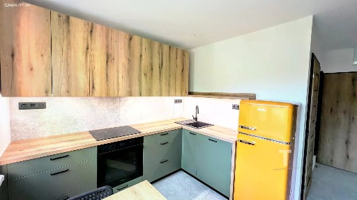Pronájem bytu 1+1 37 m²