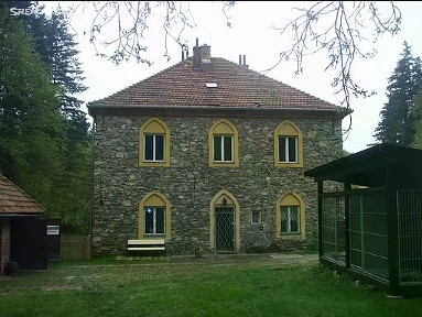 Prodej rodinného domu 92 m², pozemek 1338 m²