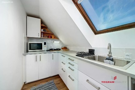 Pronájem bytu 2+kk 55 m²