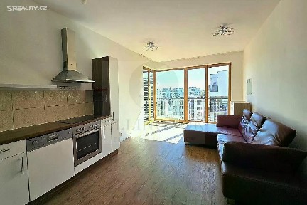 Pronájem bytu 2+kk 65 m²