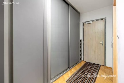 Pronájem bytu 1+kk 34 m²