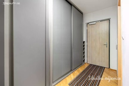 Pronájem bytu 1+kk 34 m²