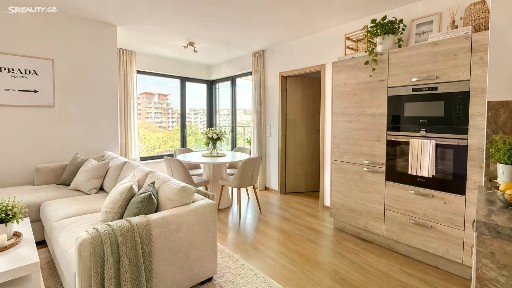 Pronájem bytu 2+kk 60 m²