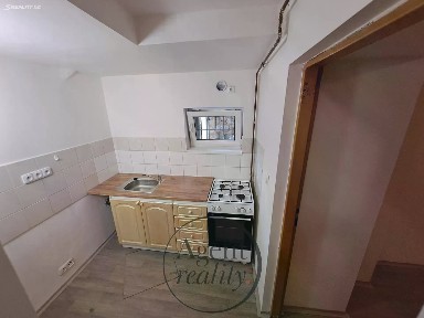 Pronájem bytu 1+1 30 m²