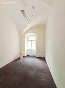 Pronájem obchodního prostoru 52 m²
