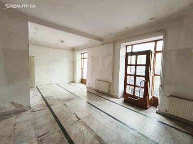 Pronájem obchodního prostoru 89 m²