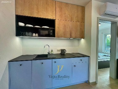 Pronájem bytu 2+kk 43 m²
